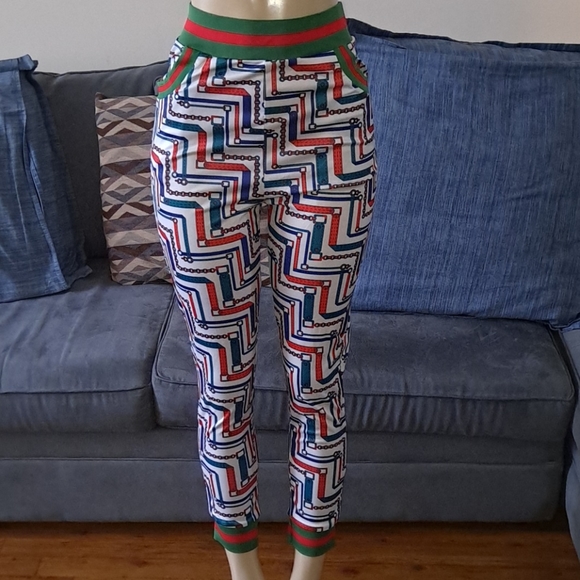 Jogger Set - Picture 4 of 6